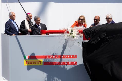 THE SILVER AGE: LUNA ROSSA PRADA PIRELLI LAUNCHES 